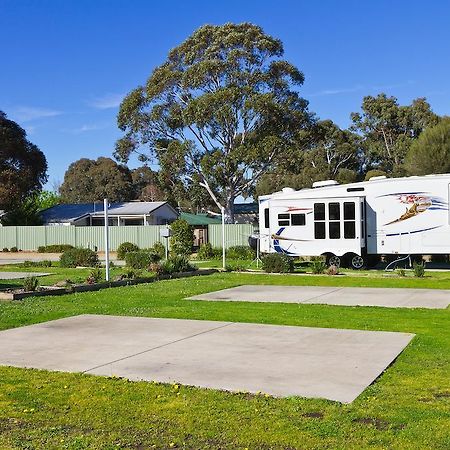 Sandhurst Motel Carrum Downs Eksteriør bilde